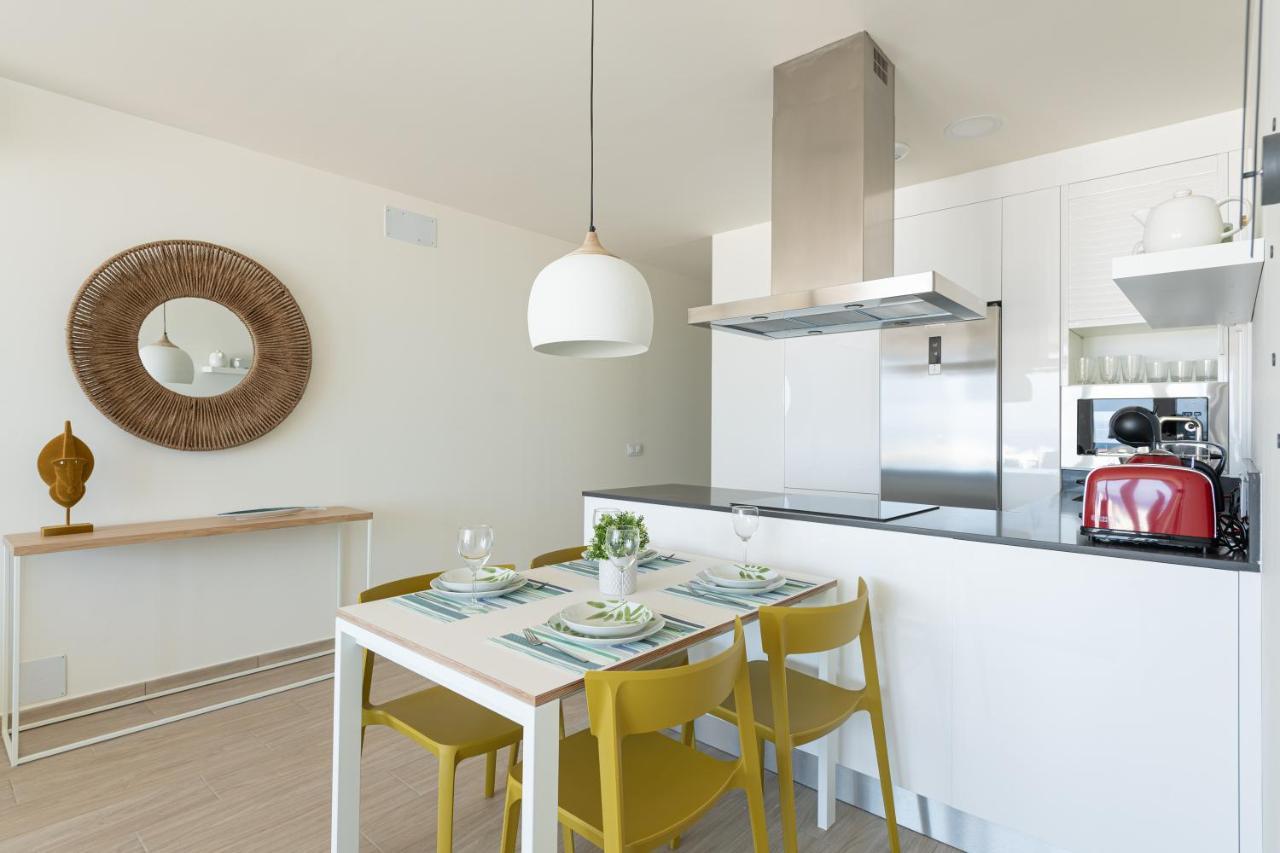 Elegant Living With Great Views Of Las Canteras Beach Лас Палмас де Гран Канария Екстериор снимка